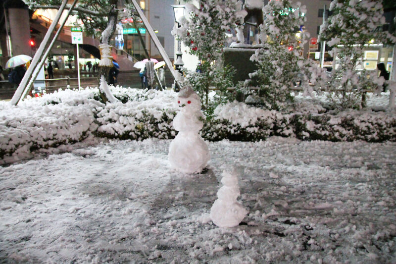 川口駅 キュポラ広場