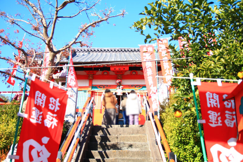 塚越稲荷神社