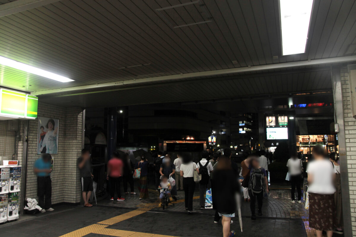 JR川口駅前 ゲリラ豪雨