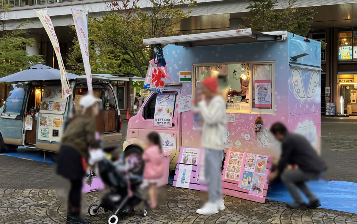 川口駅 キュポ・ラ広場 ドゥルガー祭り