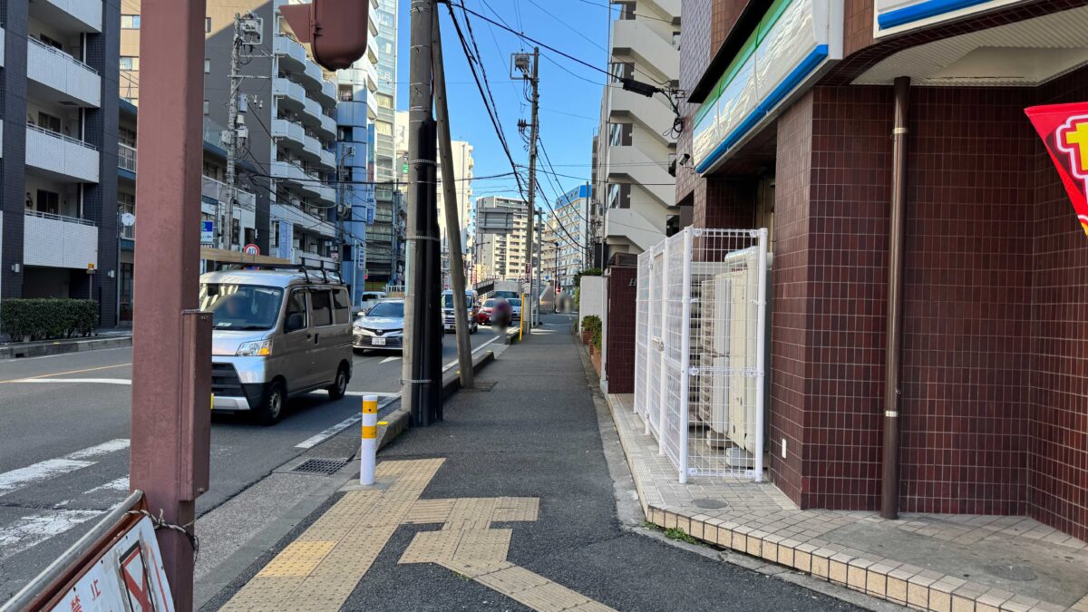 ファミリーマート西川口陸橋西店