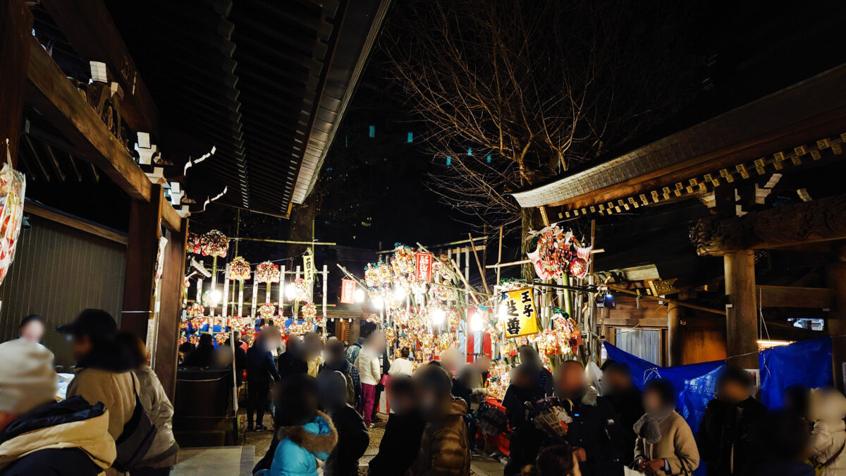 鳩ヶ谷氷川神社 おかめ市