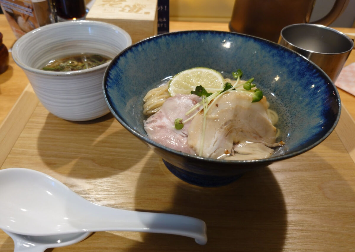 おダシと銀しゃり 中華そば 花道 熟成醤油 鰹昆布水つけそば