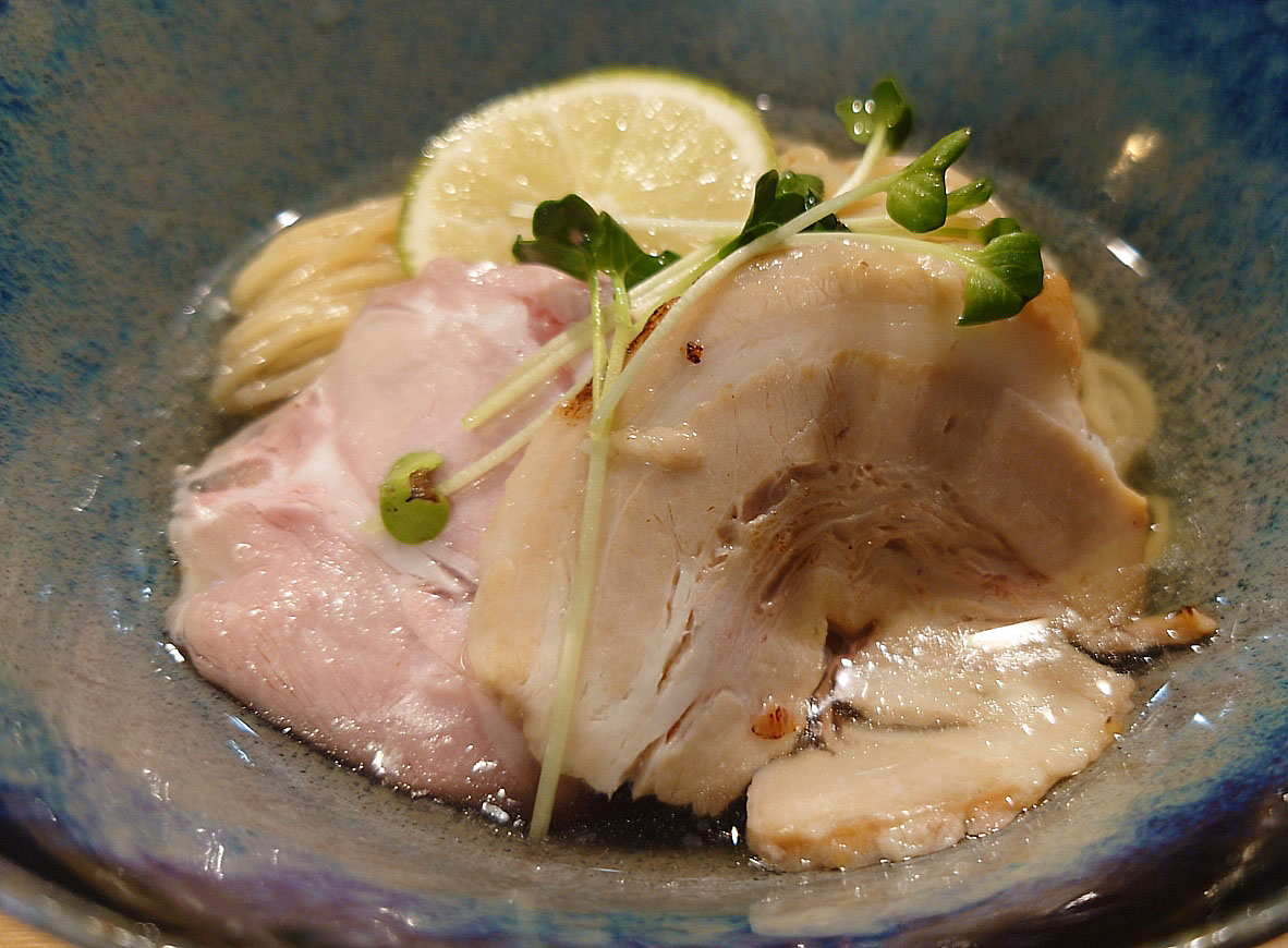 おダシと銀しゃり 中華そば 花道 熟成醤油 鰹昆布水つけそば