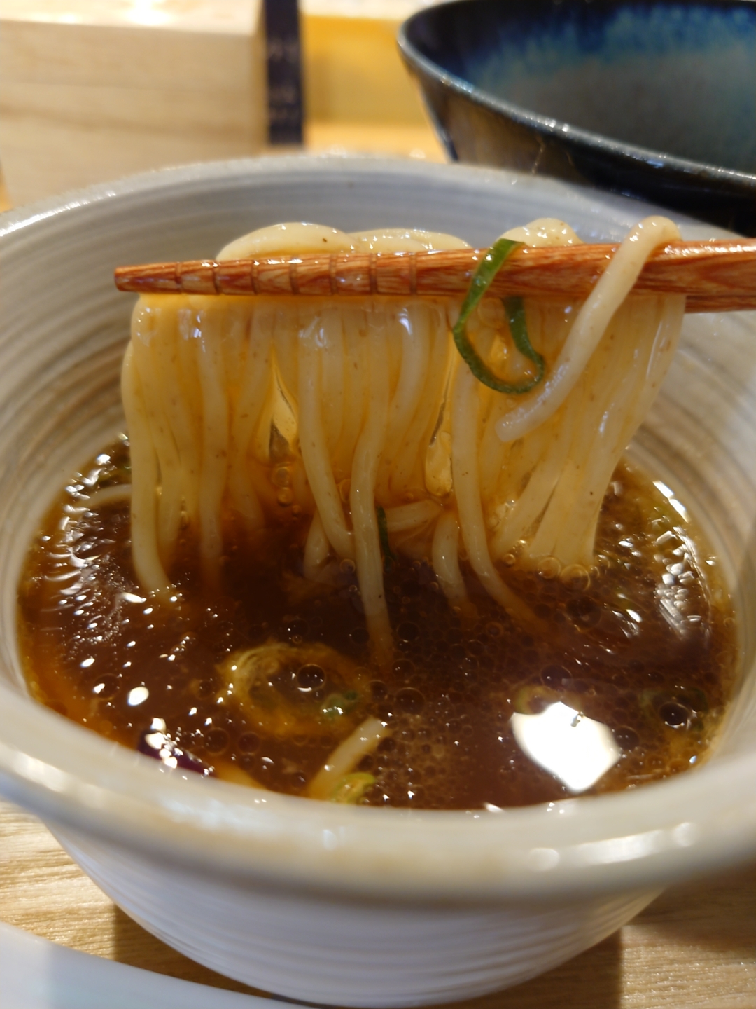 おダシと銀しゃり 中華そば 花道 熟成醤油 鰹昆布水つけそば