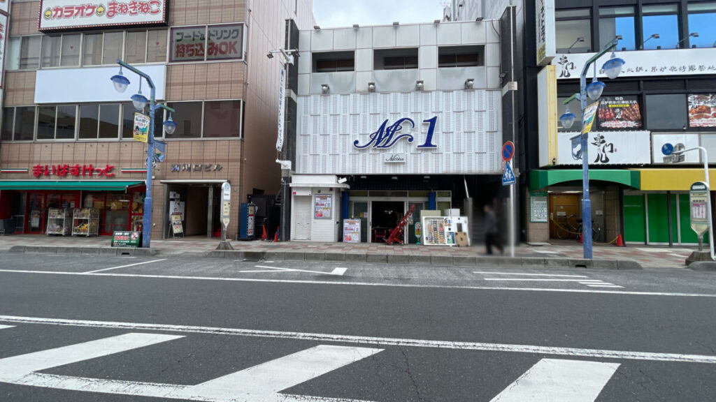 パチンコ＆スロット「M1
