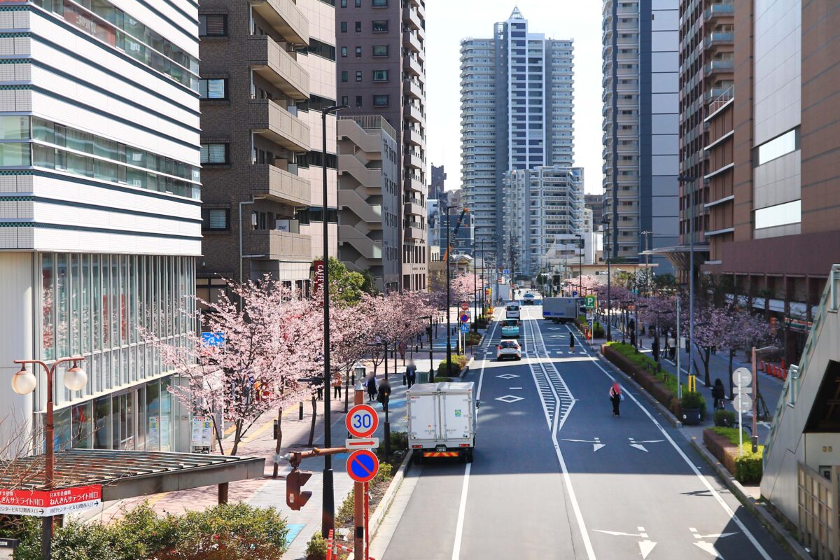 川口駅東口