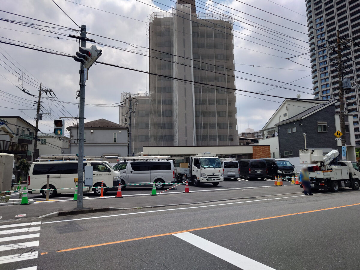 セブンイレブン 川口金山町店