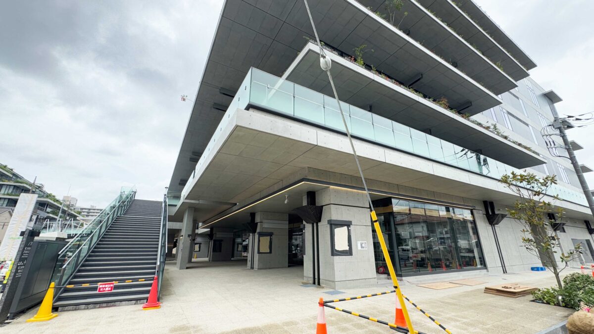 川口市役所新庁舎2期棟R070624