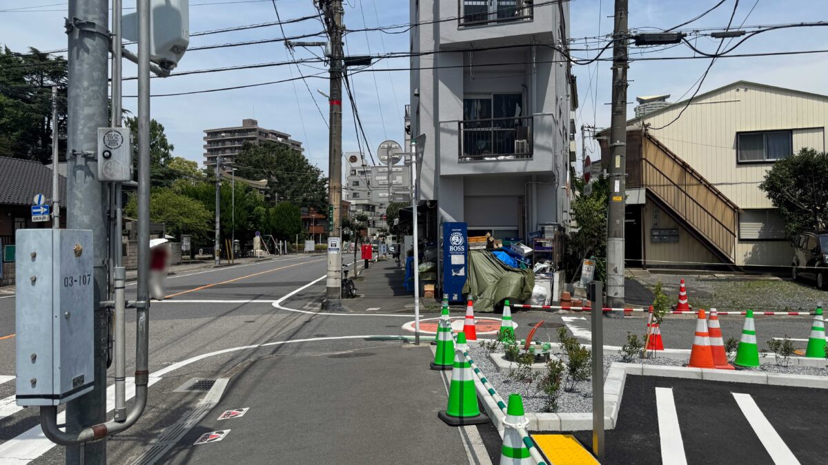 セブンイレブン川口金山町店