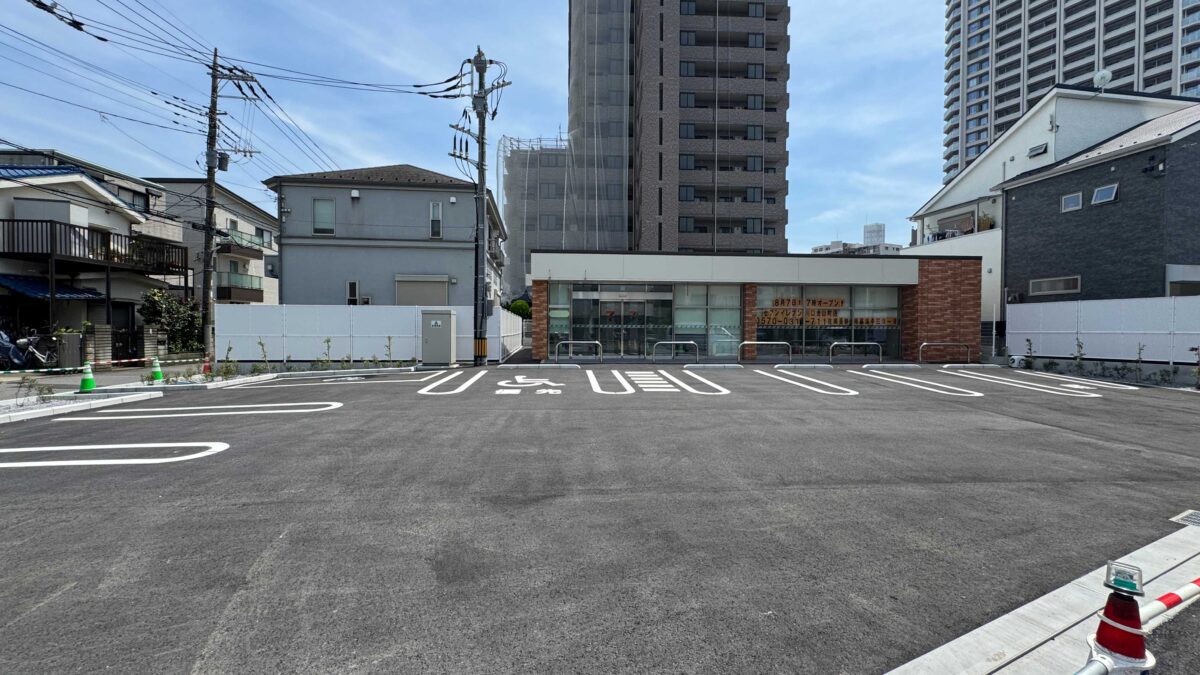 セブンイレブン川口金山町店