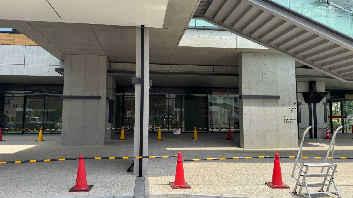 川口市役所第二庁舎0701