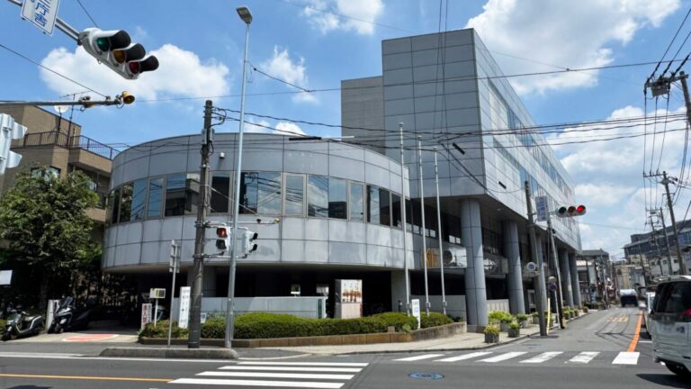市役所第三庁舎