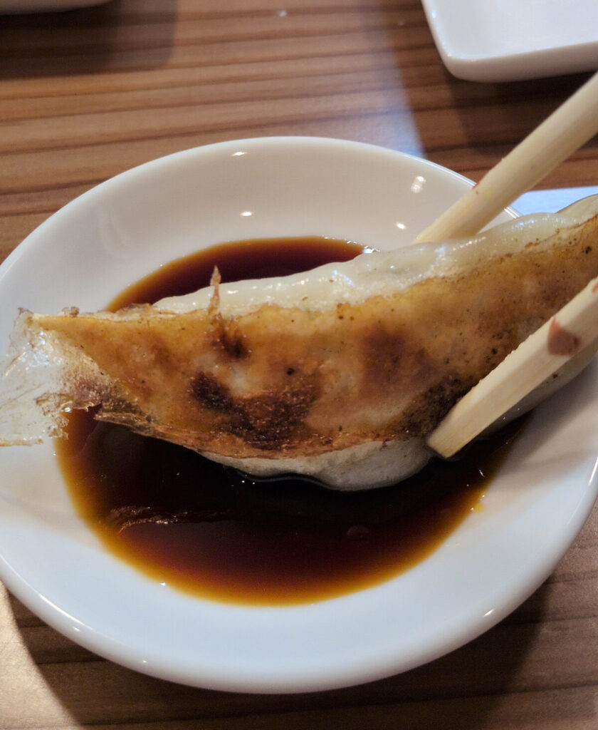 西川口 餃子居酒屋 モモタロ