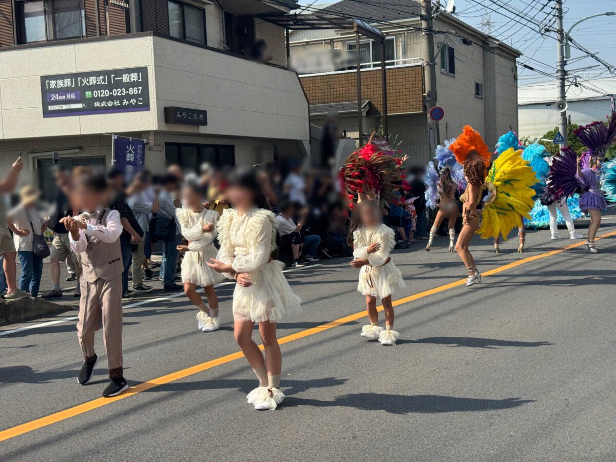 たたら祭りサンバパレード