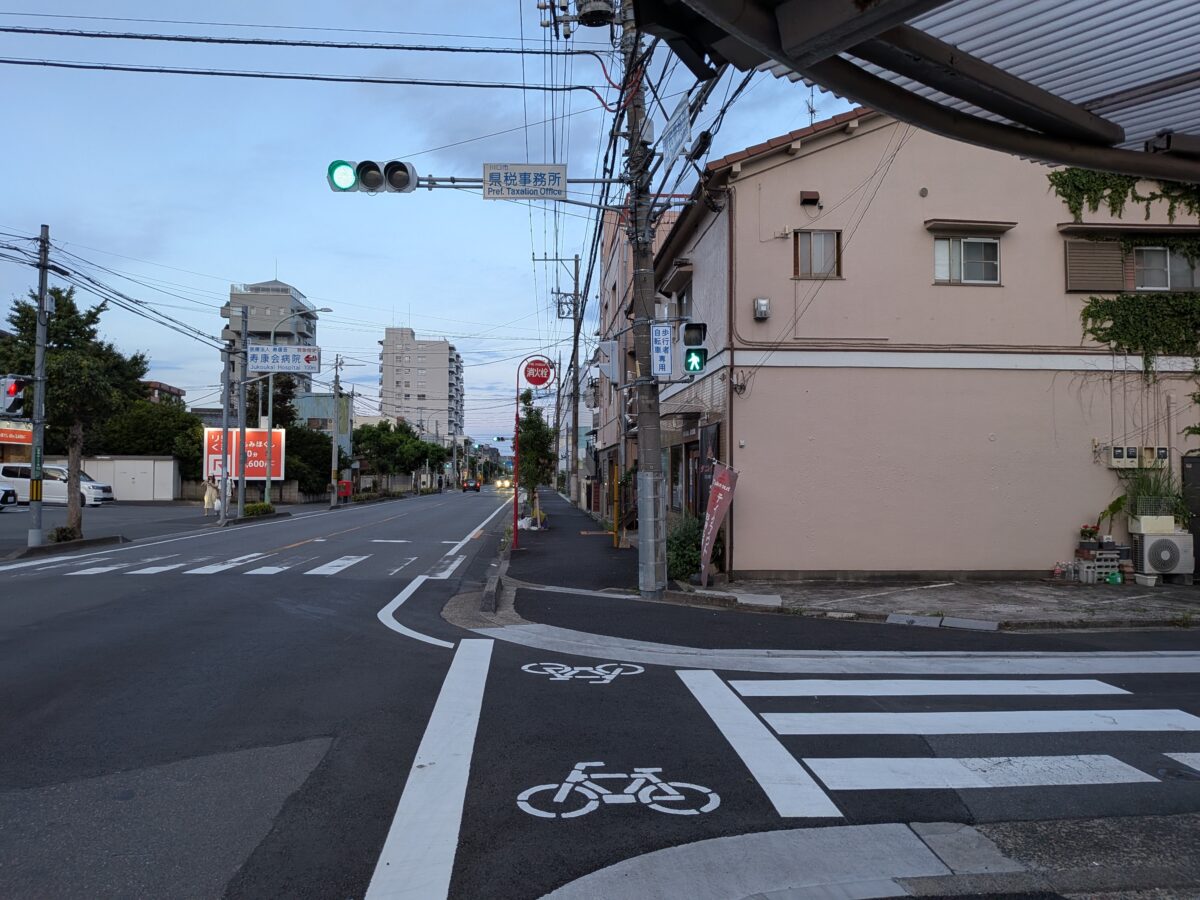 川口 コシ屋