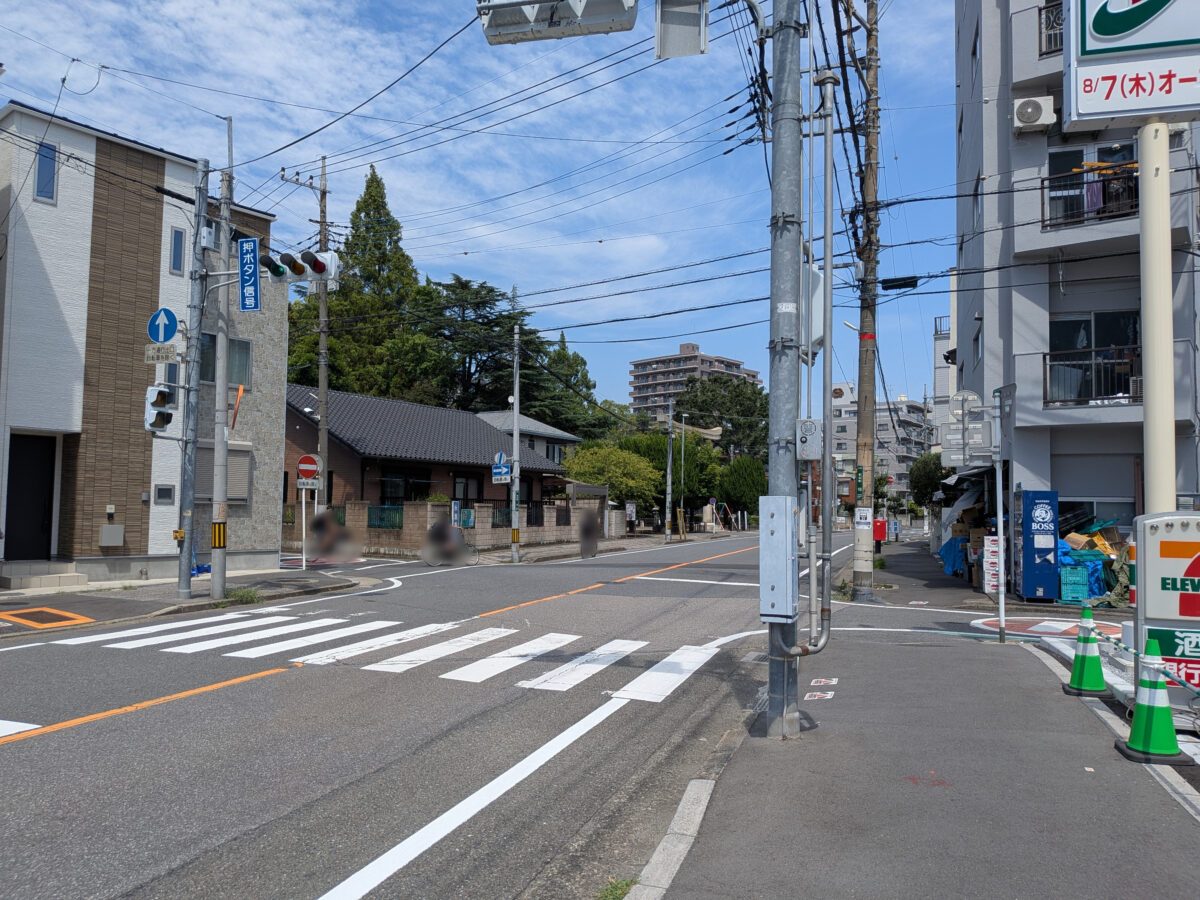 セブンイレブン川口金山町店