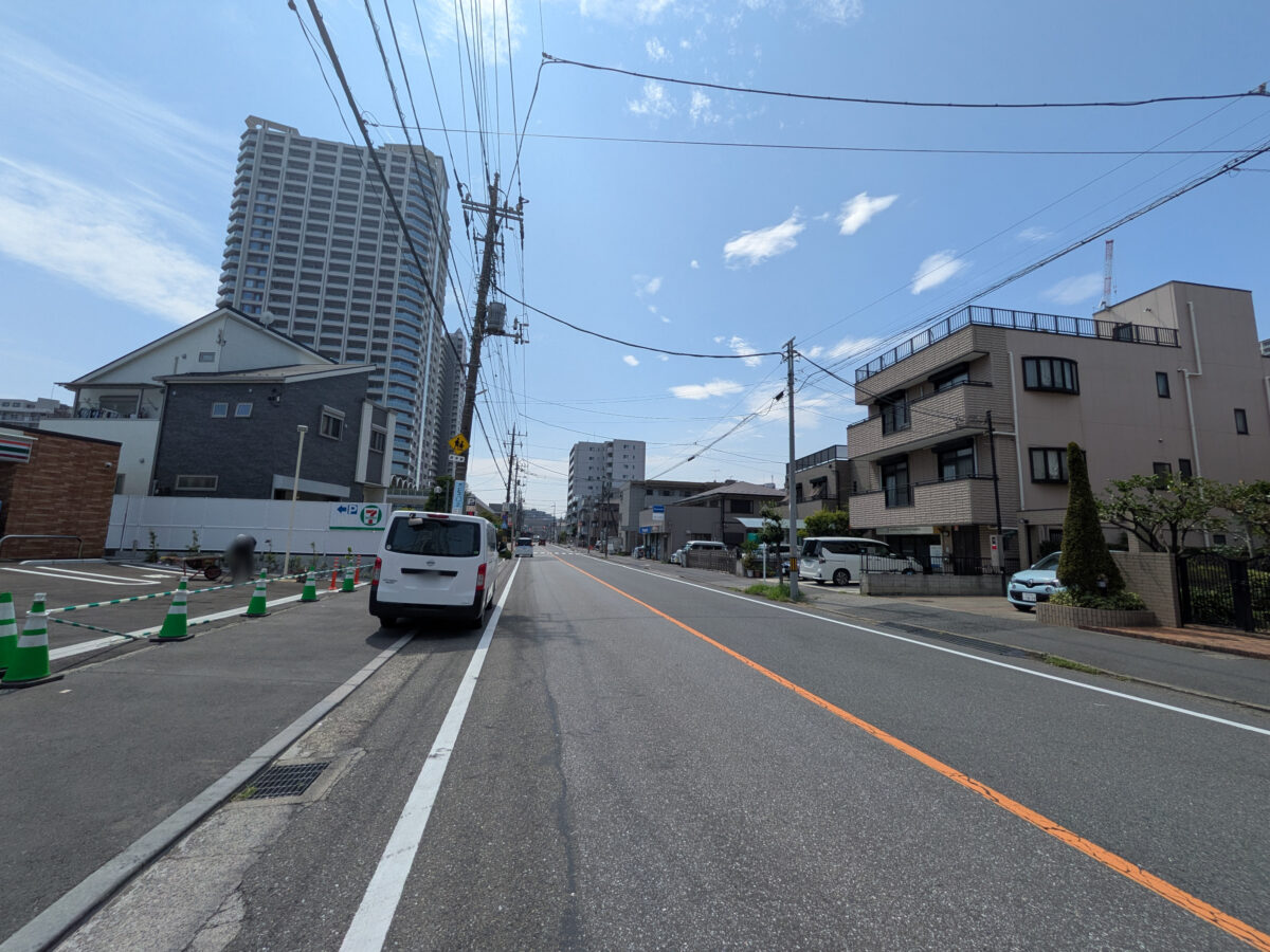 セブンイレブン川口金山町店