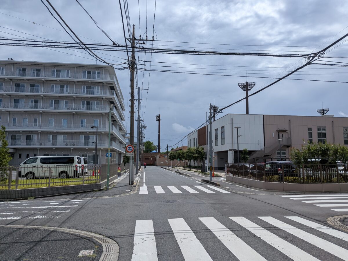 食品・訳あり品販売店「フォース」