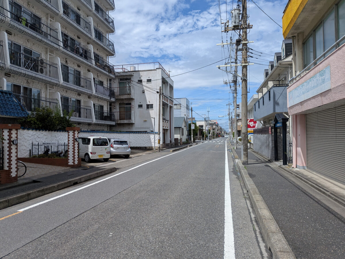 食品・訳あり品販売店「フォース」
