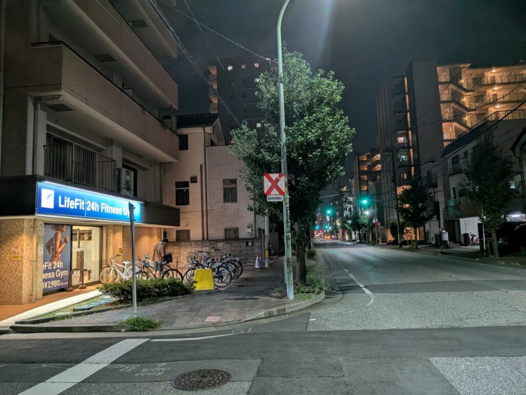 餃子居酒屋モモタロ