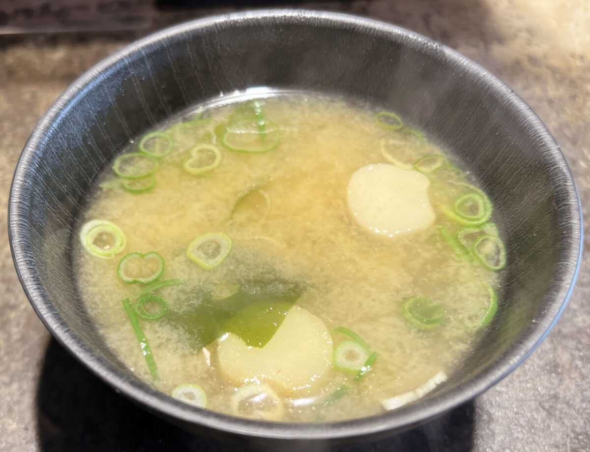 栄町 炭火焼鳥と燻製ケブリノ