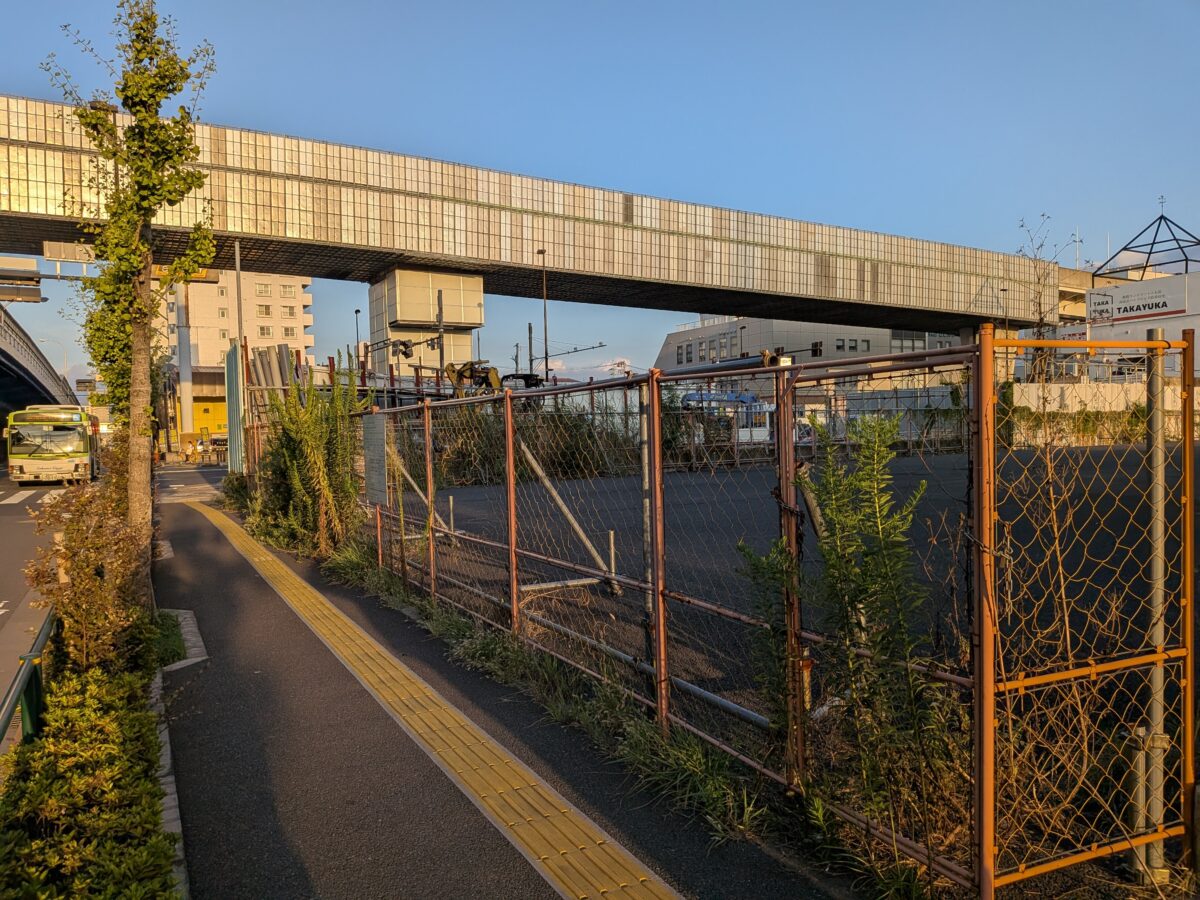 RAKU SPA 足立江北