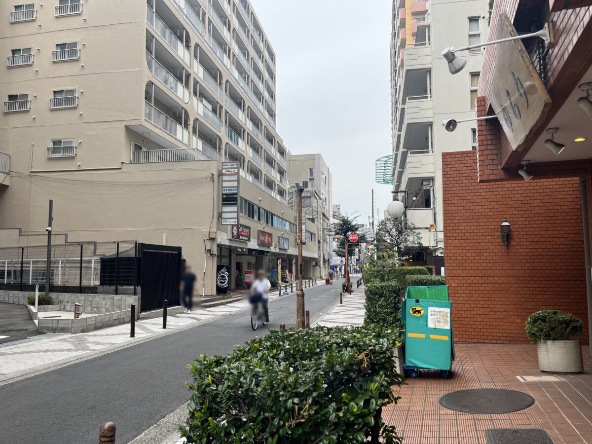 本町 和彩 鮨 ひがし