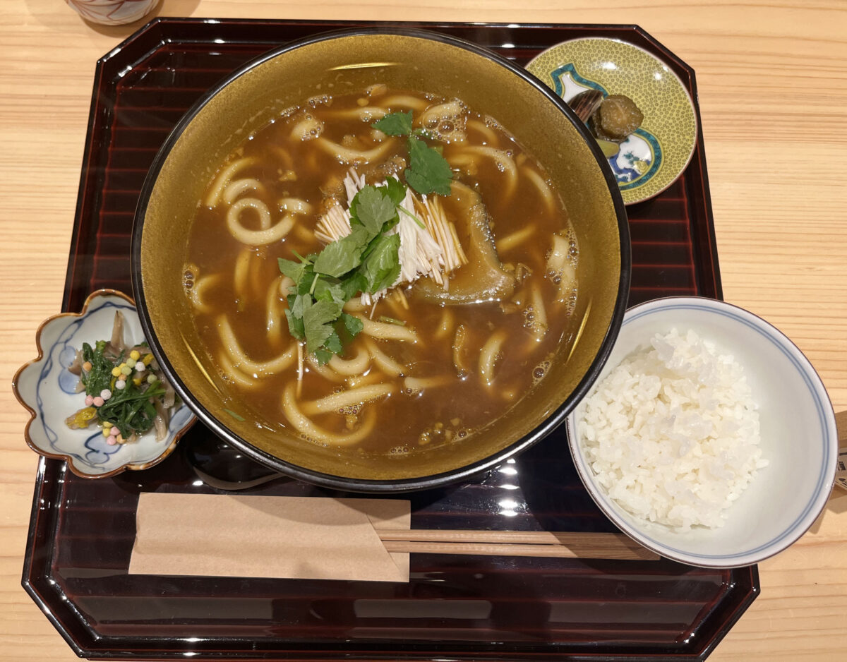 本町 和彩 鮨 ひがし