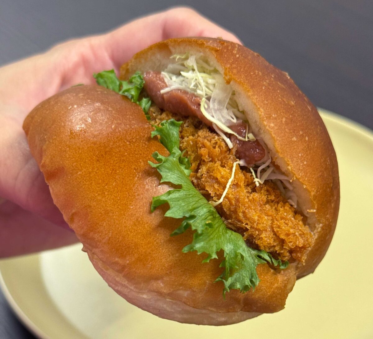 前川メンチバーガー