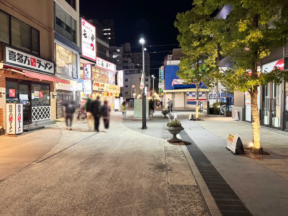 人類みな麺類 埼玉川口店