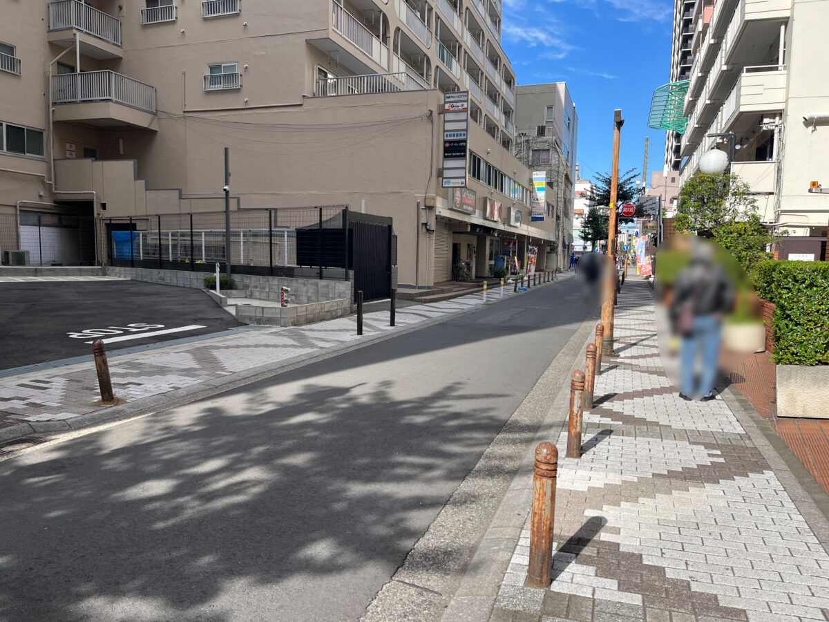 栄町 ひがし バラちらし