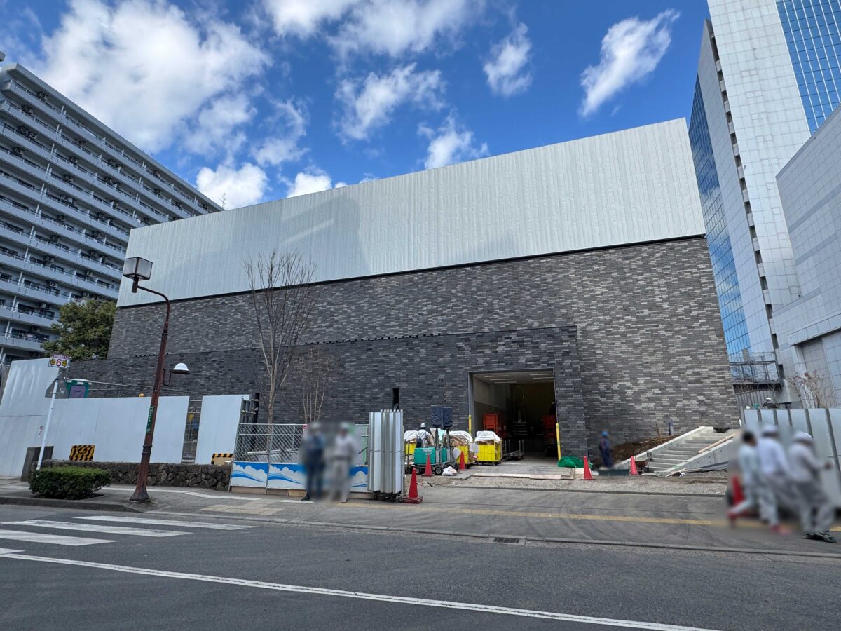 川口市立美術館