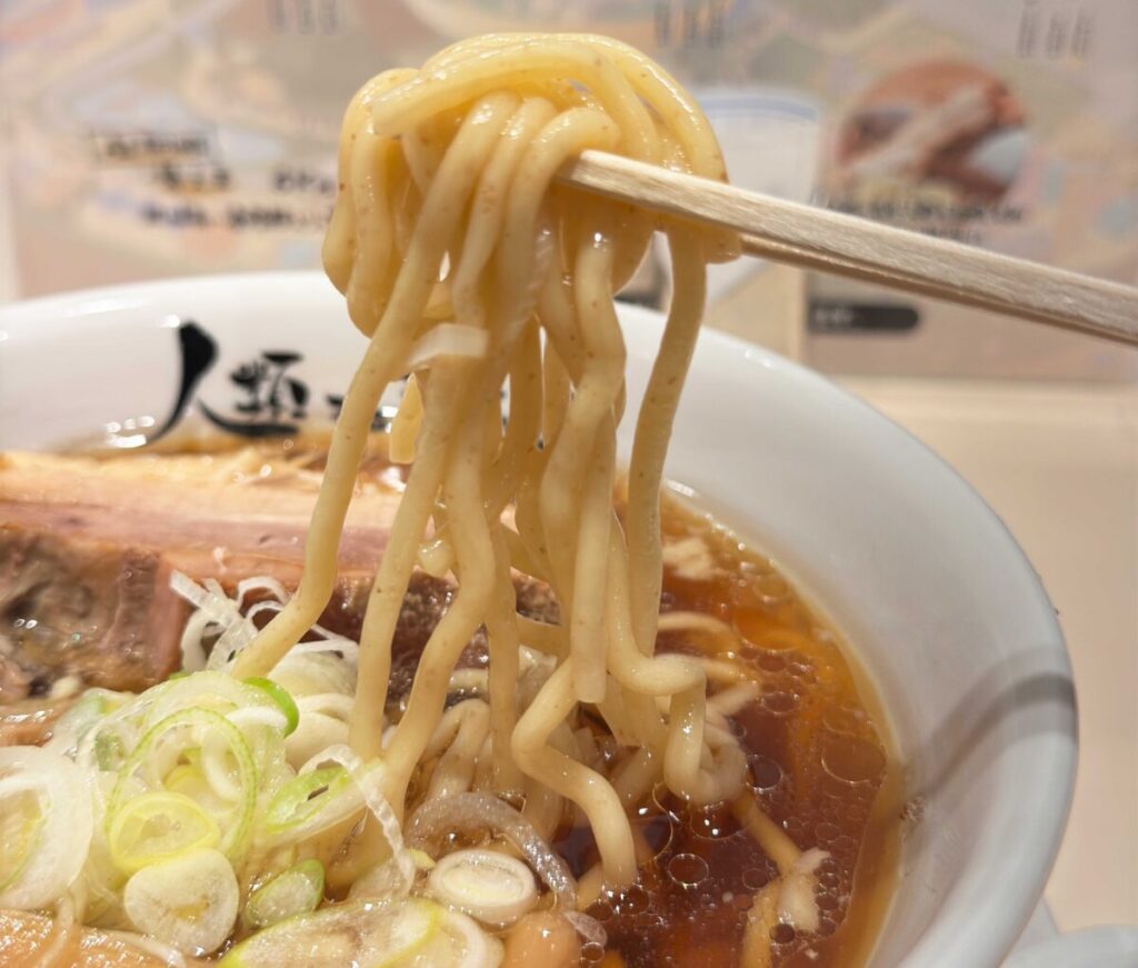 樹モールプラザ　人類みな麺類
