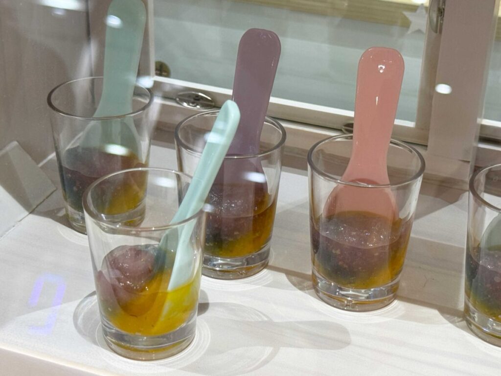 Cat Café MOFF イオンモール川口前川店