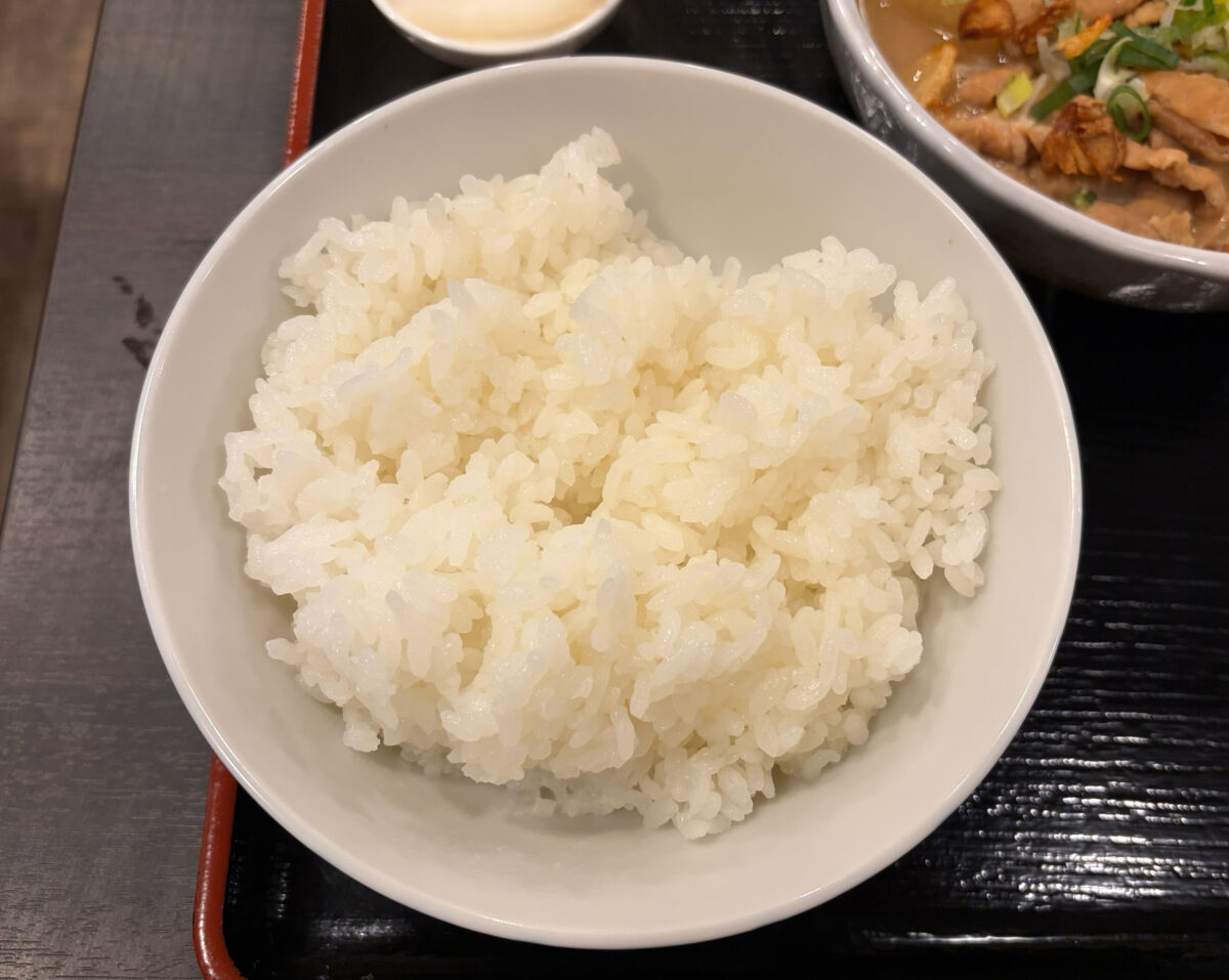 川口 食う坊 スタミナもつ煮定食