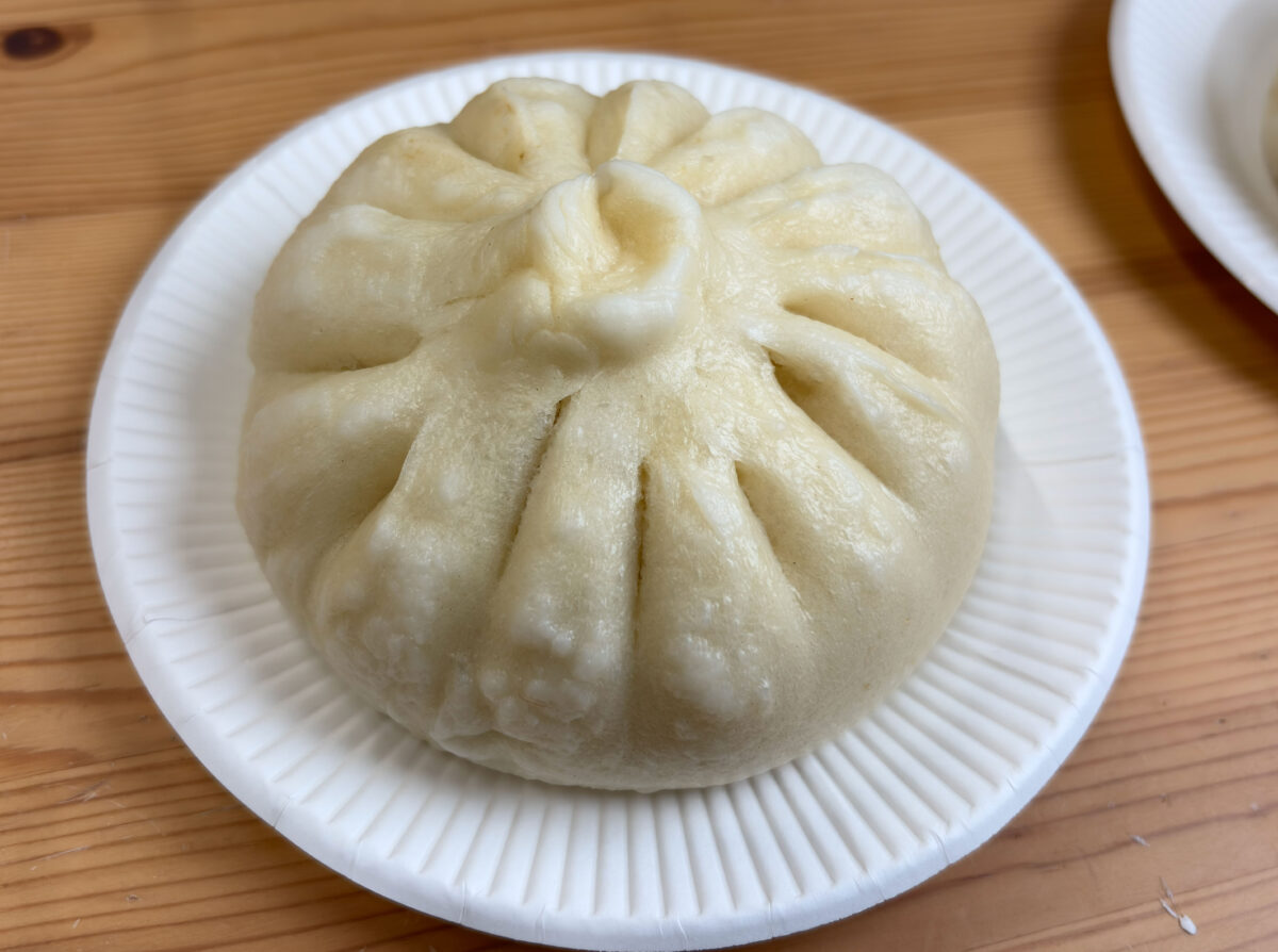 王道麻辣鴨脖 中華まん