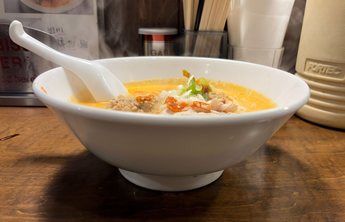 仁 担々麺 川口駅