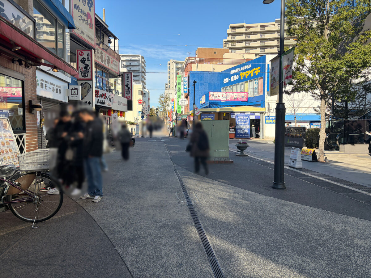 仁 担々麺 川口駅