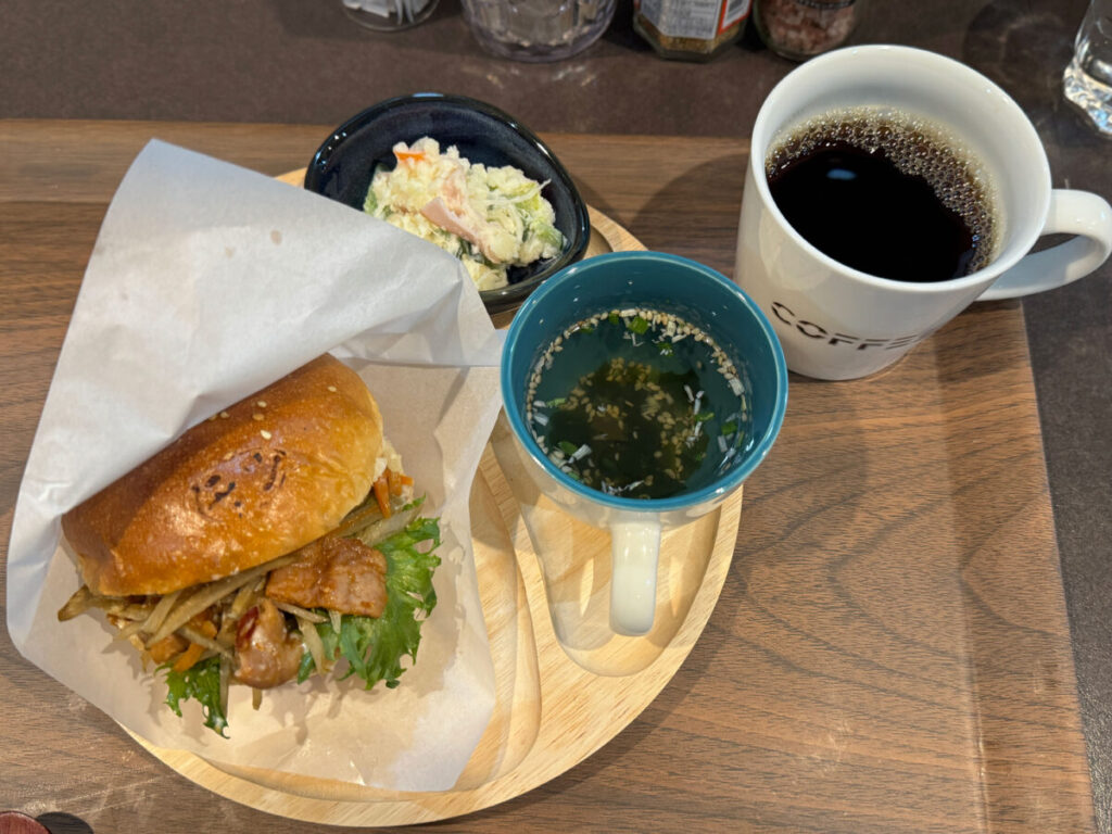 モツバーガーひとしな