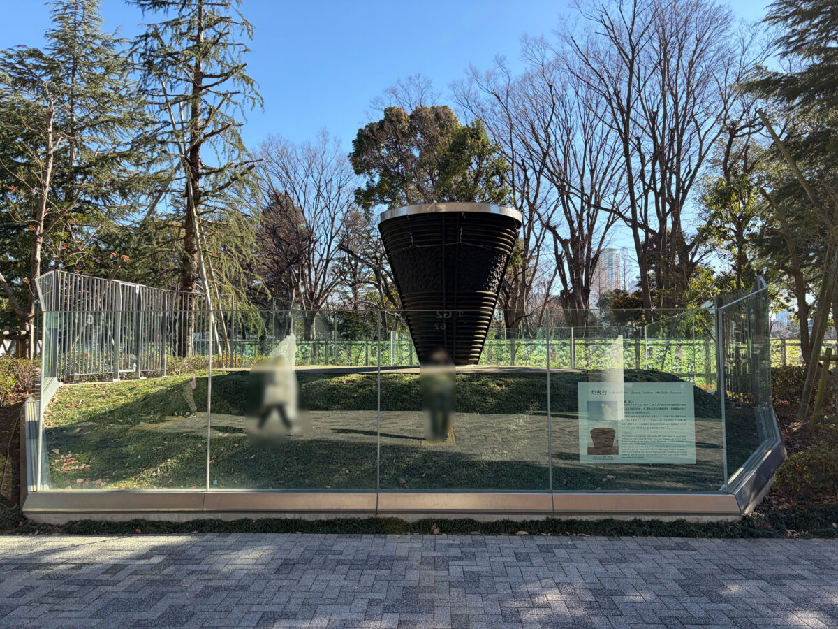 川口 聖火台 国立競技場