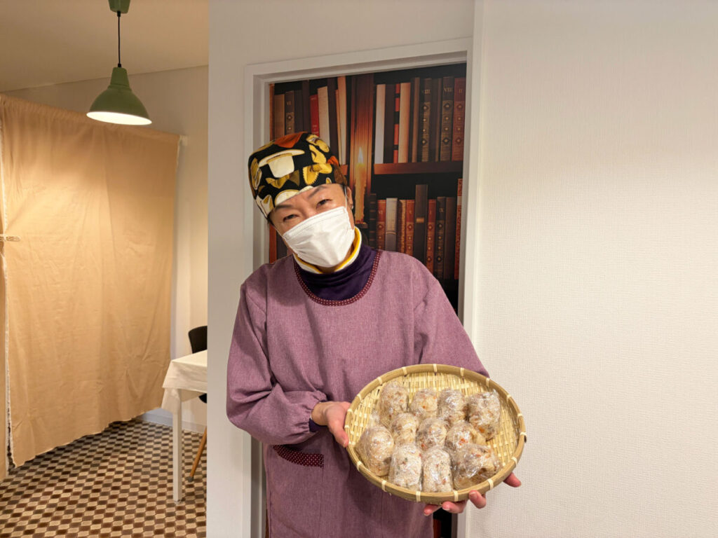 川口元郷 らうね 店内 メニュー