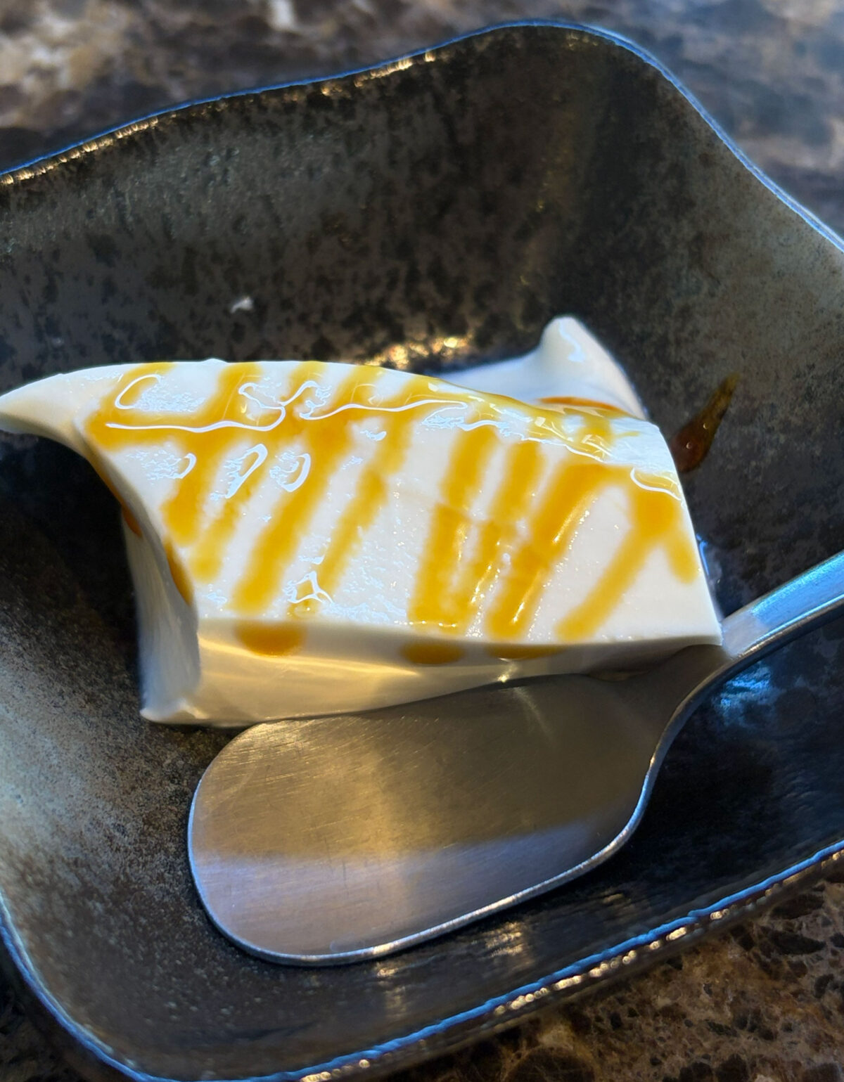 川口駅 イタリア小皿料理 ヴォーノ アマトリチャーナのキタッラ