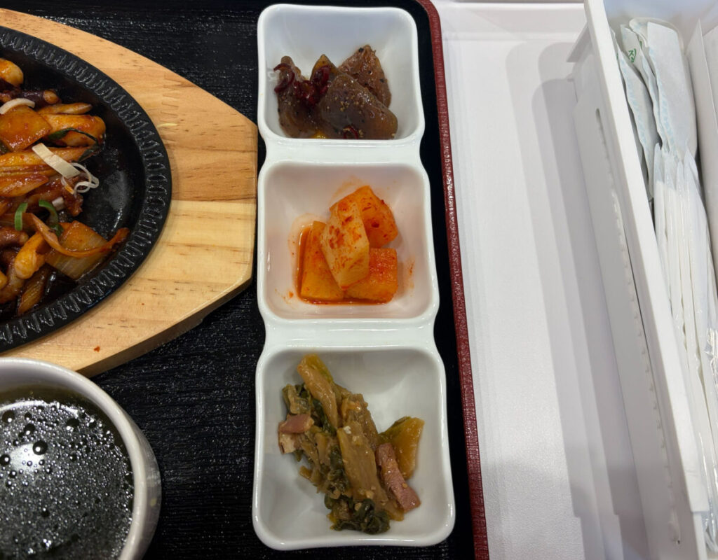 南浦和 へばらぎ タコ炒め定食