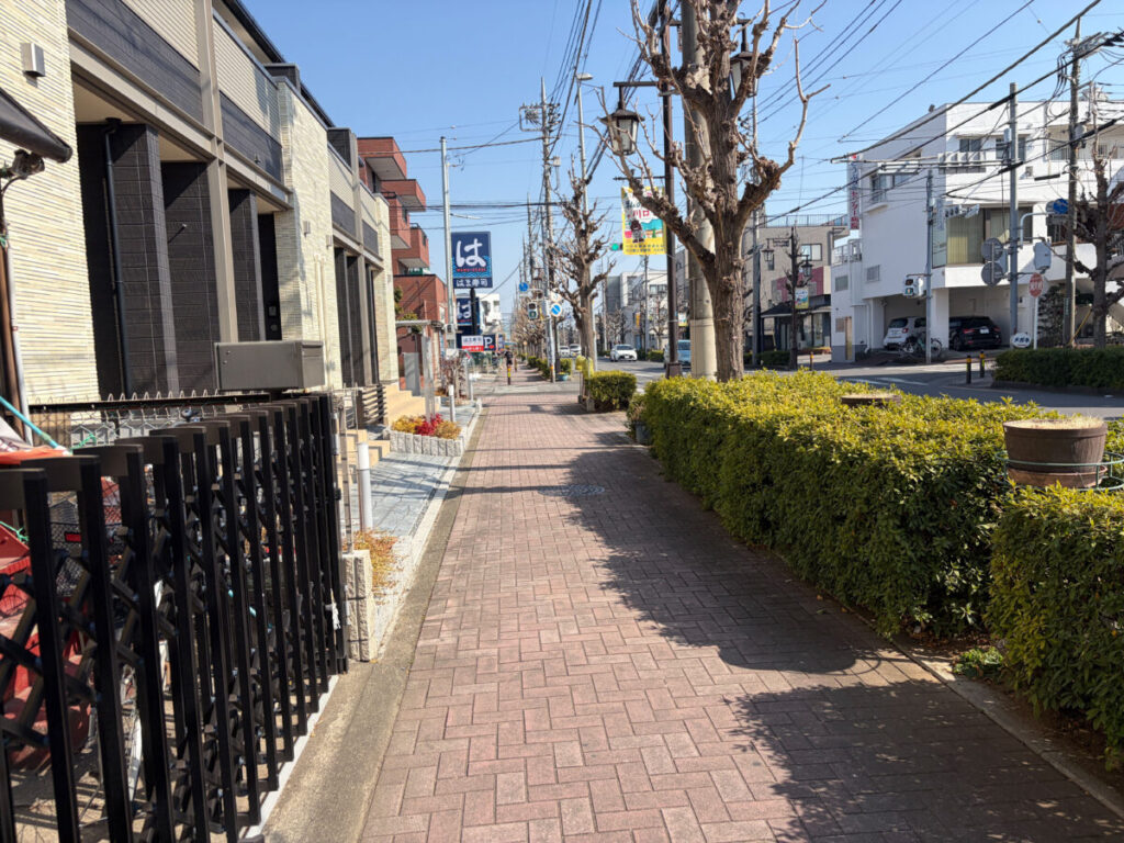 前川 アブロード フルーツアイスホットケーキ